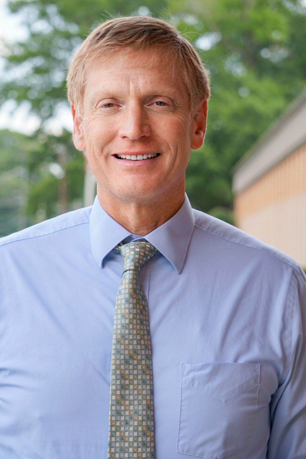 Glenn White, Floyd County Schools superintendent